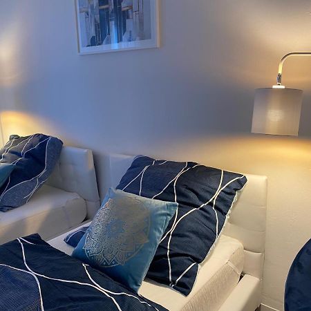 Blaue Insel Neben Hbf-Duisburg Appartement Buitenkant foto